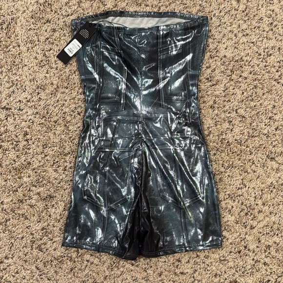 Fashion nova size medium faux denim metallic romper - Picture 3 of 3